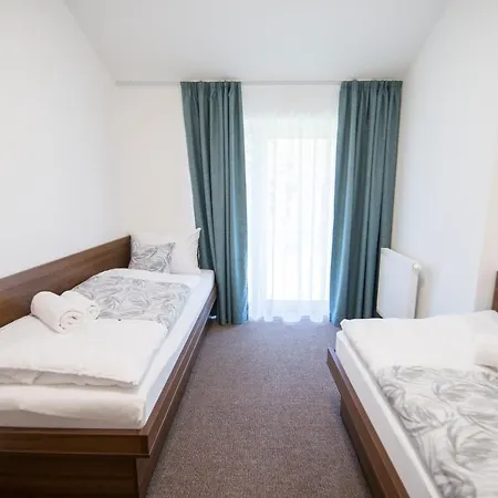 Galeria Apartment *