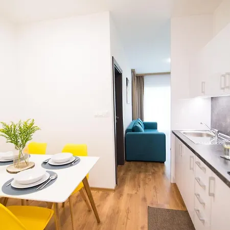 Galeria Apartment *